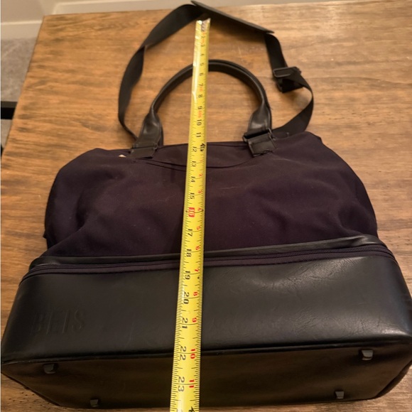BÉIS The Convertible Mini Weekender in Black Crossbody - Picture 6 of 12